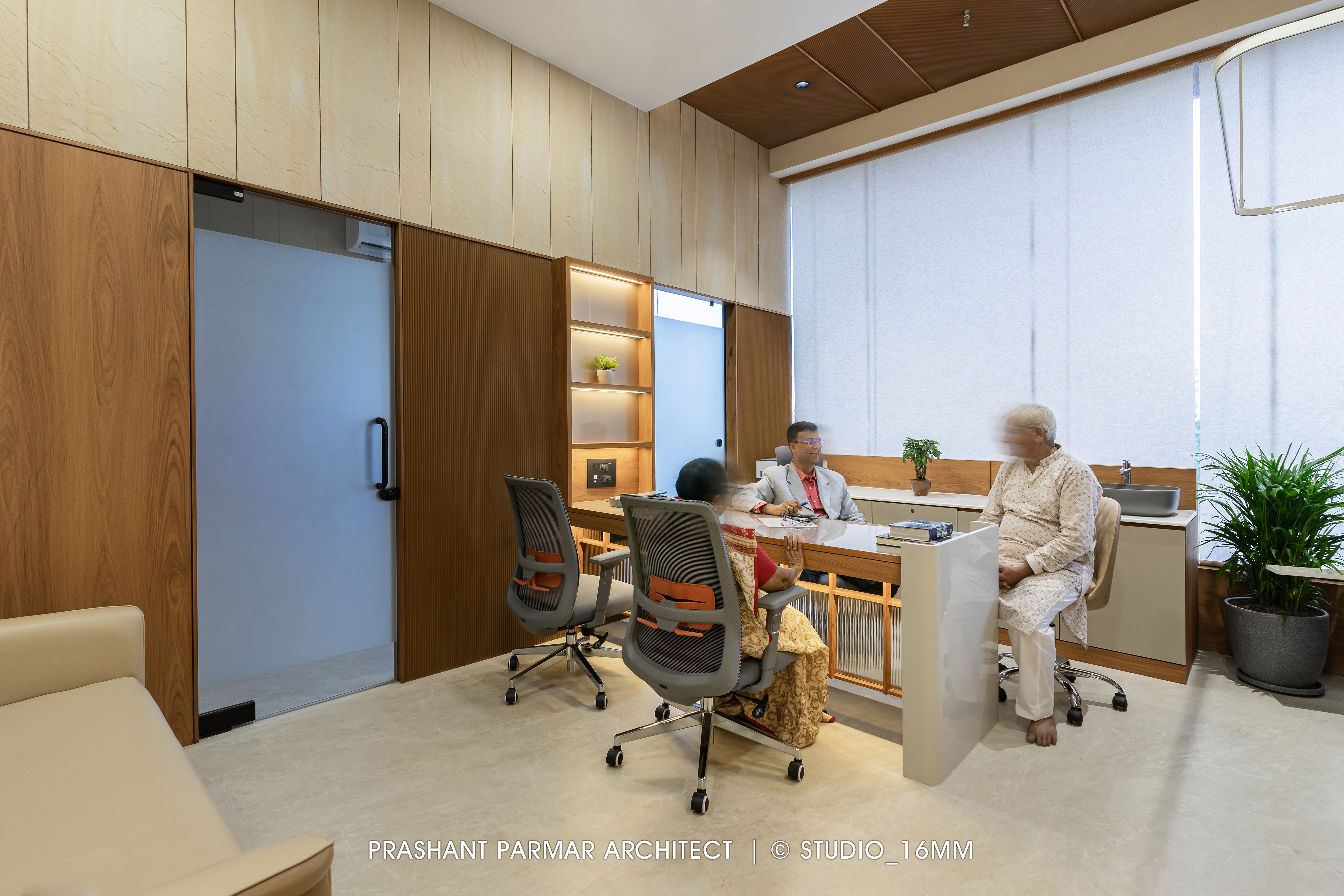 Modern Hospital Interior at Ratnanjali Solitaire by Prashant Parmar ...