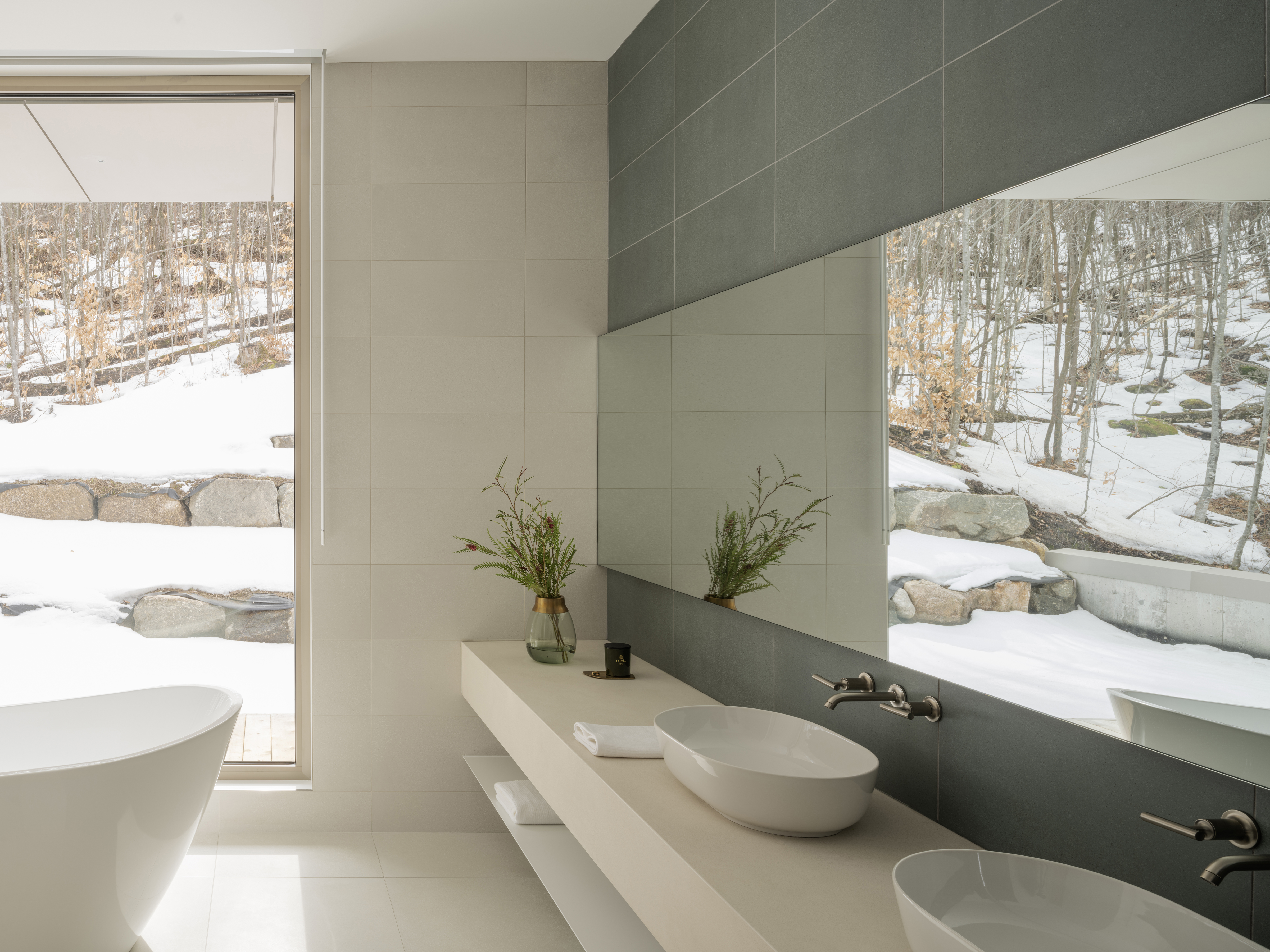 Idea 4241345: 46N74O Alt. 280 by blanchette archi.design in La ...