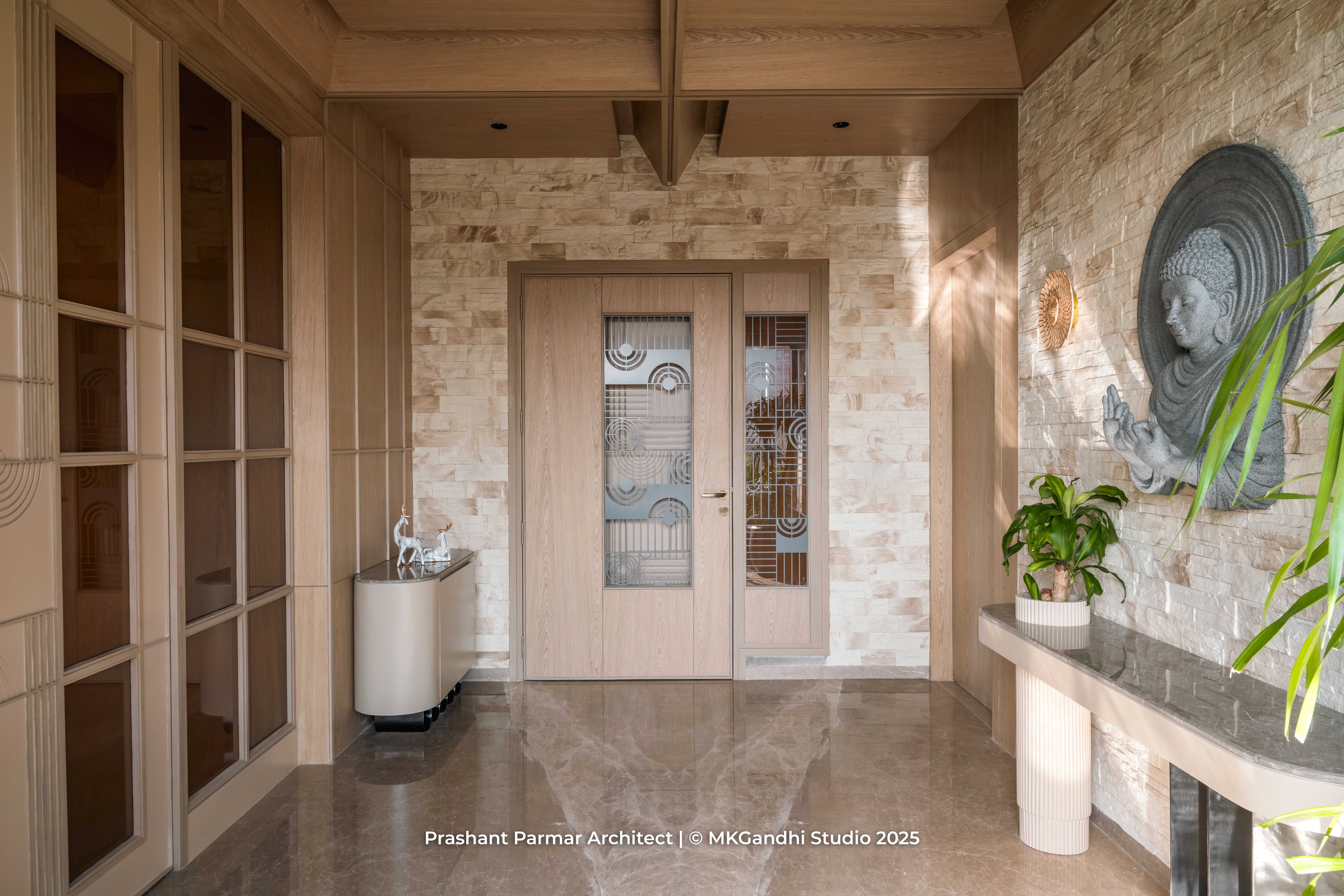 Graceful 5BHK Interiors at Viola Apartment by Prashant Parmar Architect ...