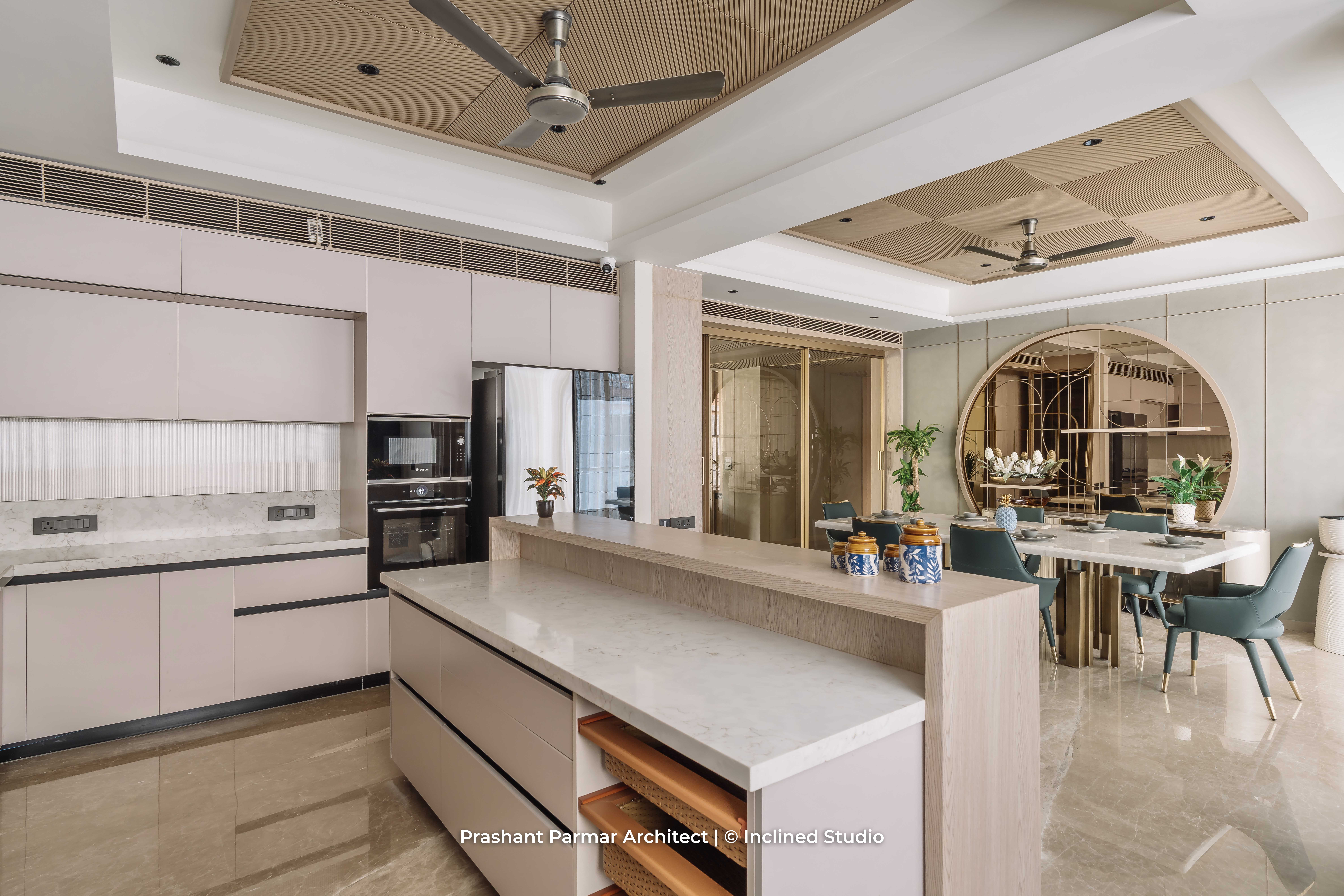 Graceful 5BHK Interiors at Viola Apartment by Prashant Parmar Architect ...