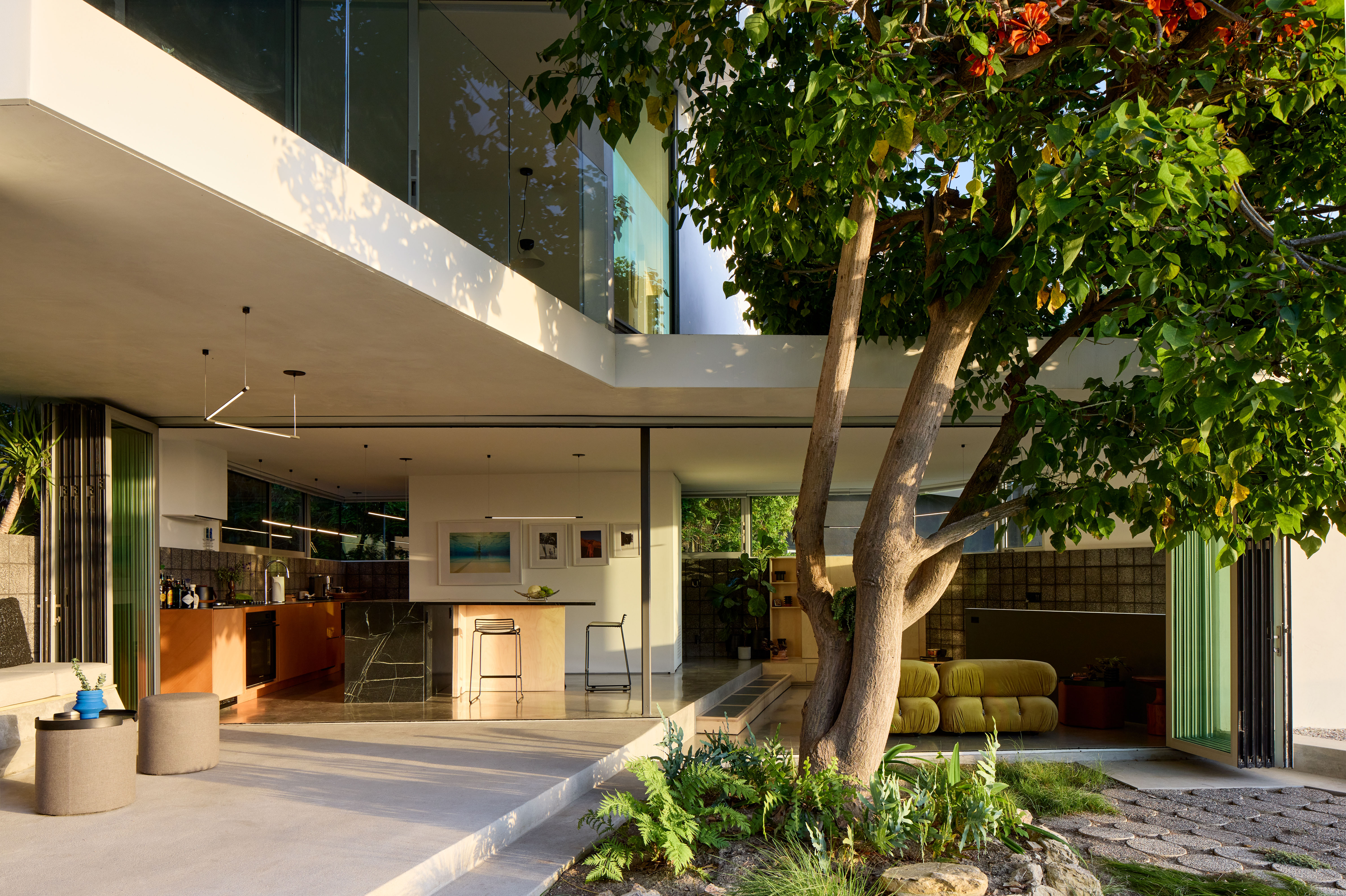 M.H. Lair, hillside residence by Claret-Cup - Architizer