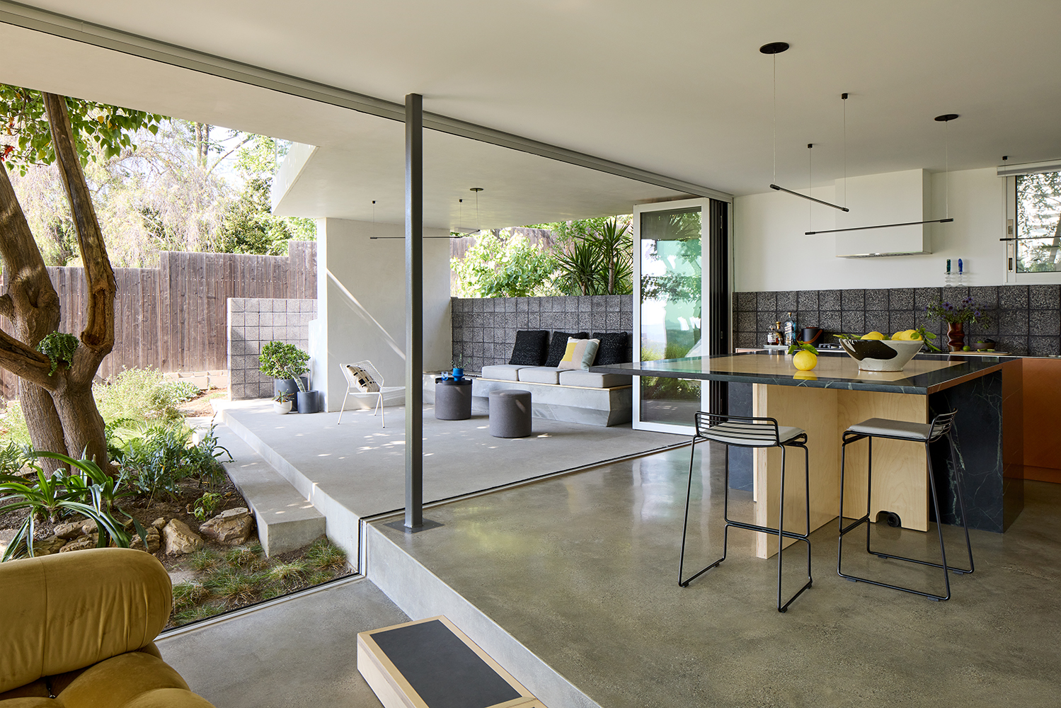 M.H. Lair, hillside residence by Claret-Cup - Architizer