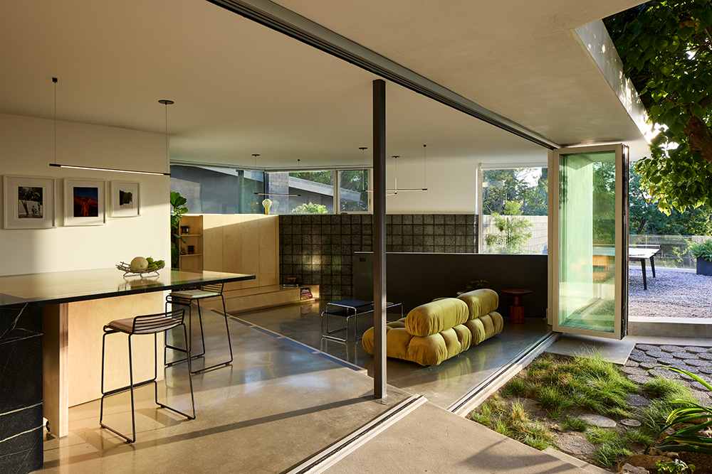 M.H. Lair, hillside residence by Claret-Cup - Architizer