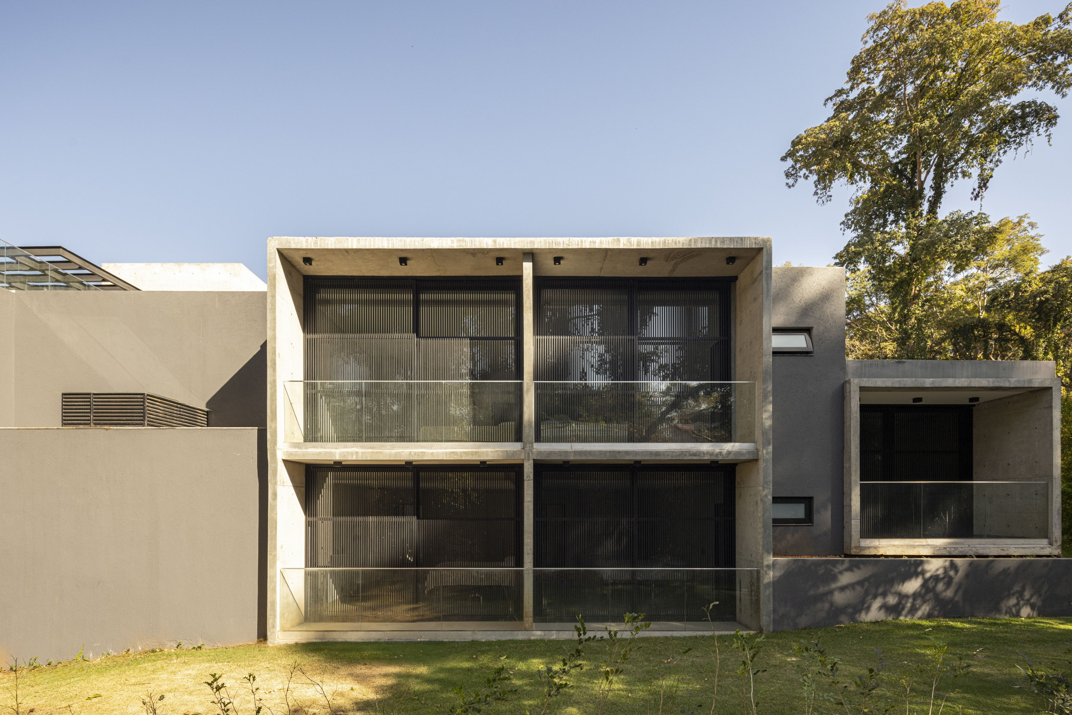 Concrete House by dayala e rafael arquitetos associados - Architizer