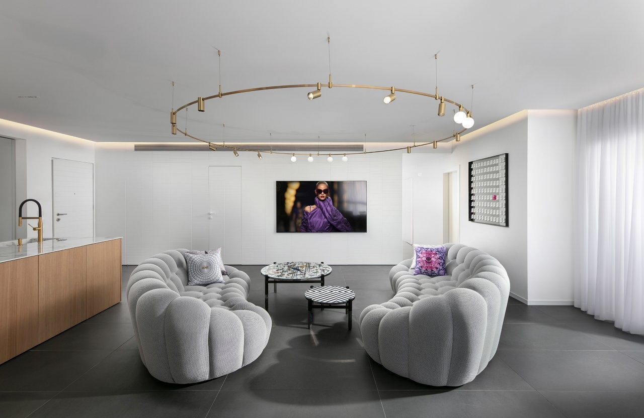 Gallery image with a fresh perspective