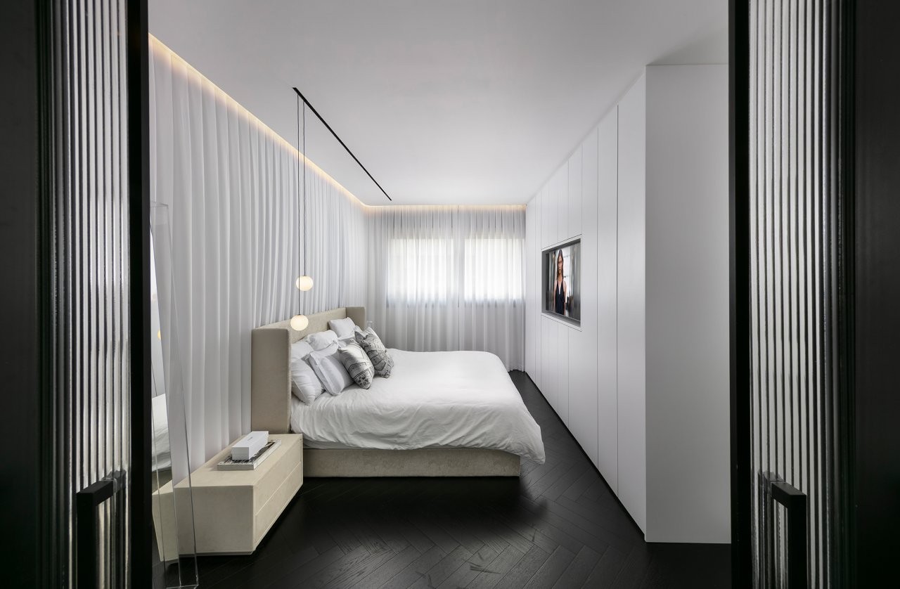 Curated visual reference: Visual Reference: The Flexible Penthouse By Oron Milshtein Interior Desgin