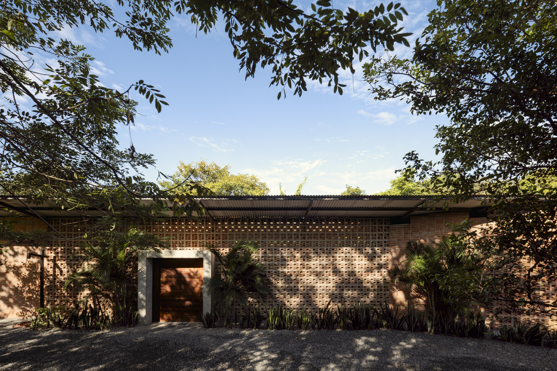 Idea 4363731: Residencia Chavarria by CARAZO ARQUITECTURA in Costa Rica ...