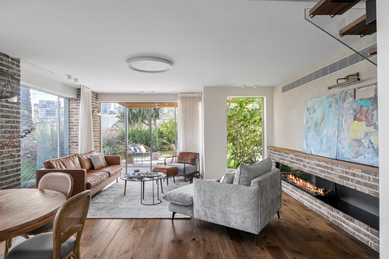 A home that honors the past while moving into the future by Halel ...