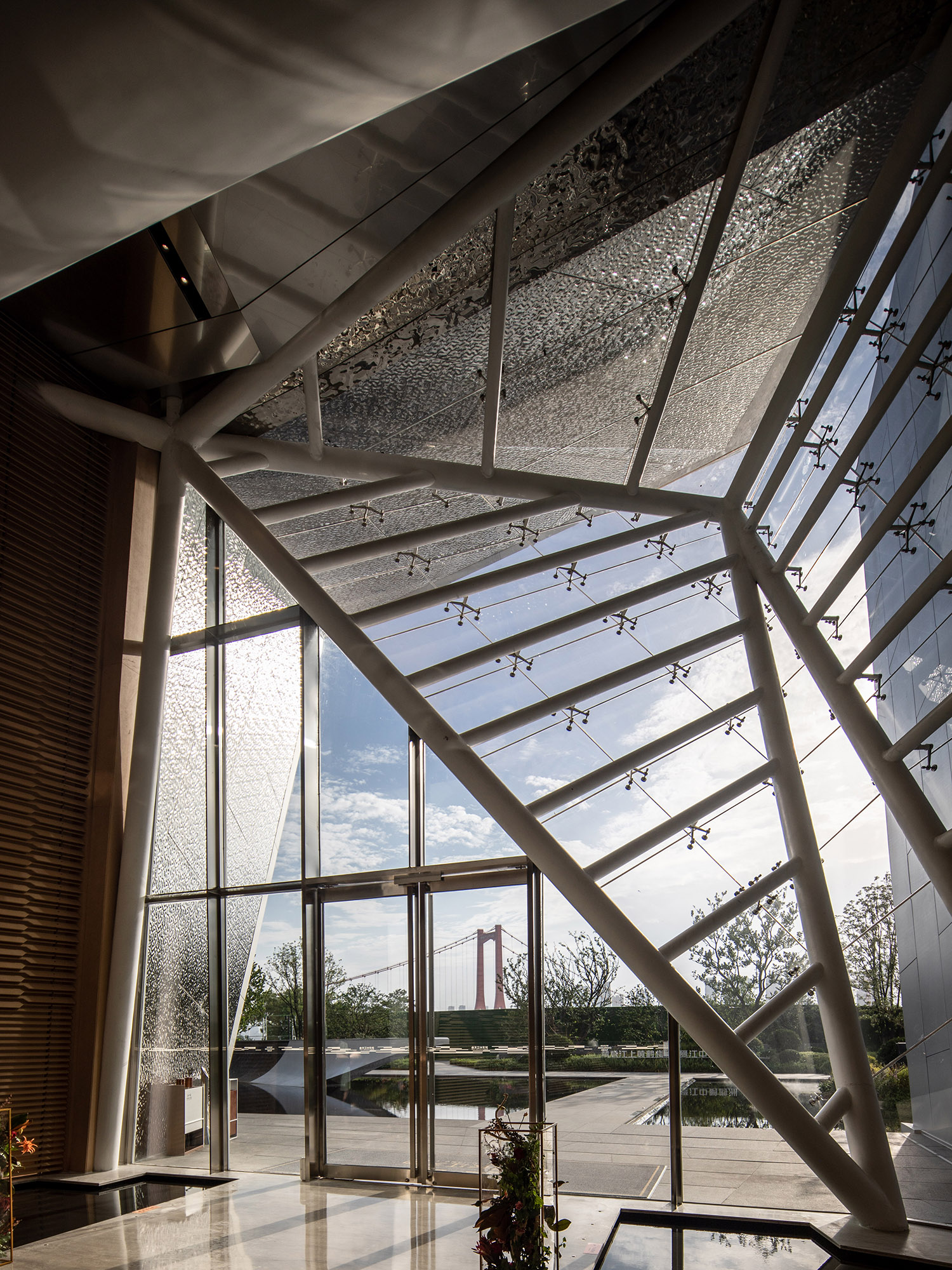 Wuhan Yangtze River Tiandi Exhibition Hall by ZEN Architects - Architizer