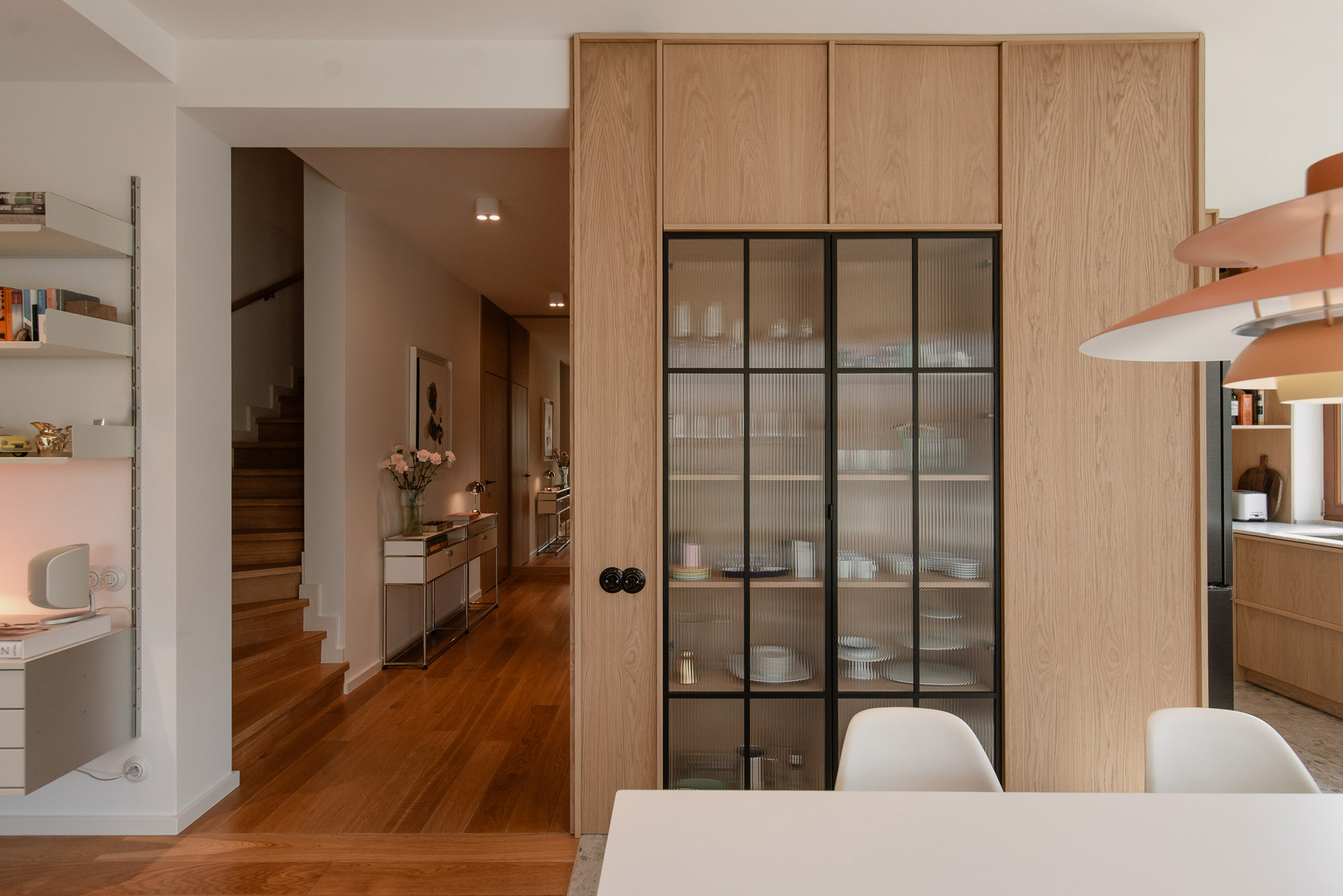 Collectors’ House by mode:lina™ - Architizer