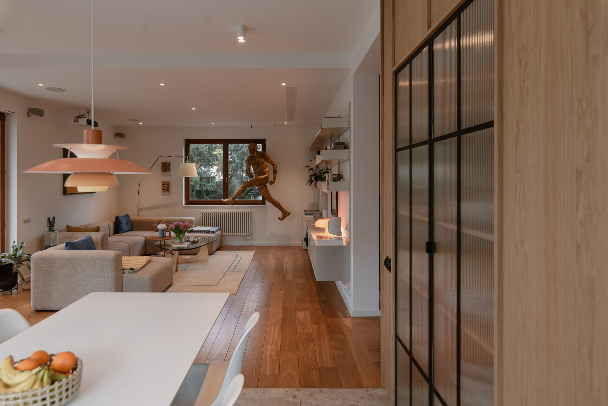 Collectors’ House by mode:lina™ - Architizer