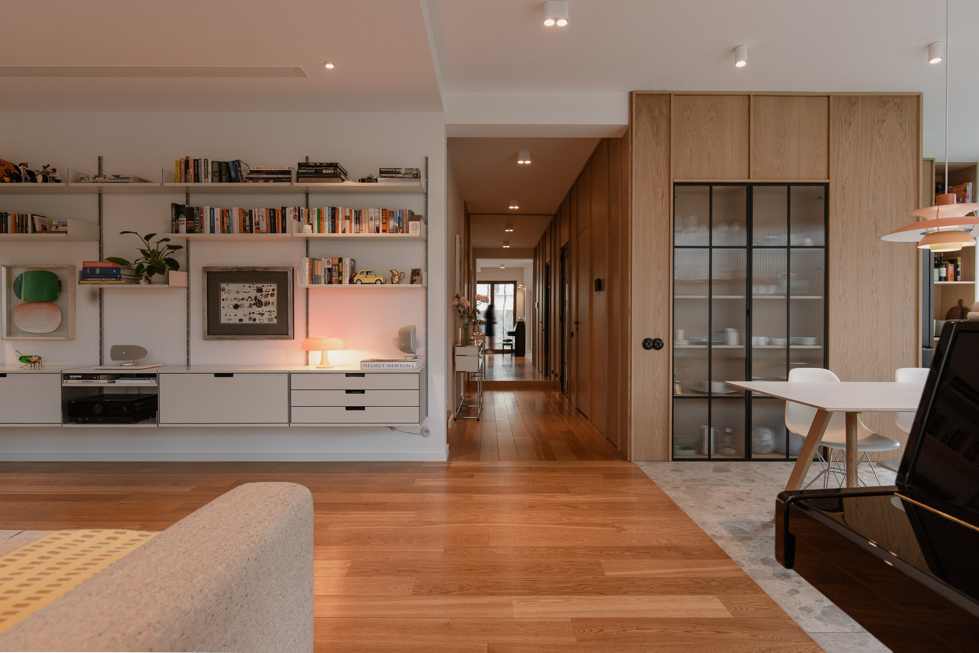 Collectors’ House by mode:lina™ - Architizer