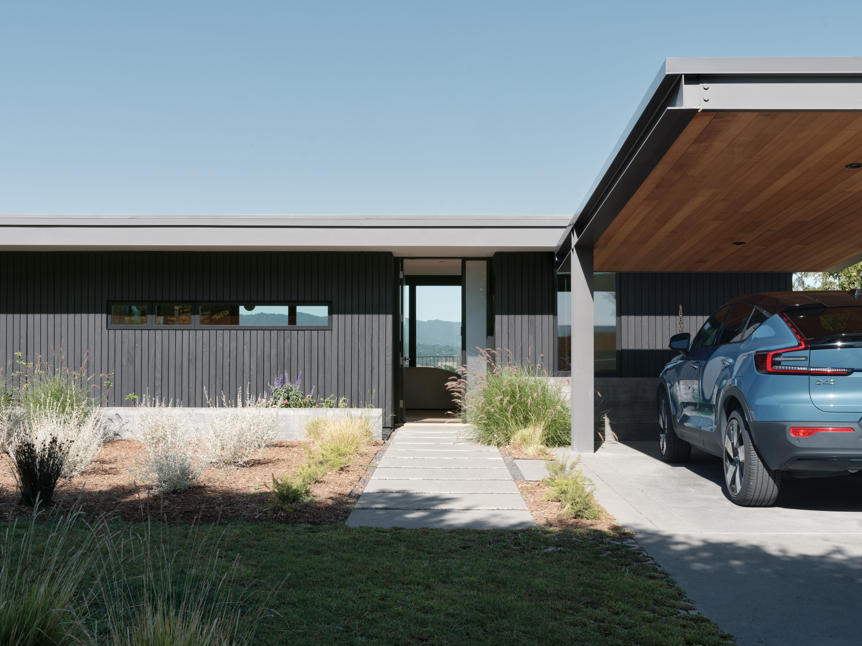 Hilltop Residence by Hennessey Architecture - Architizer