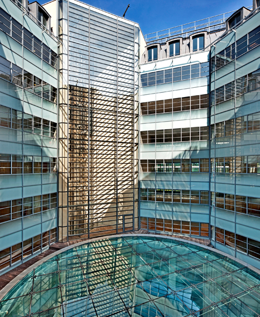 Paris Eight 40 rue de Courcelles / Photo By Luc Boegly by Axel