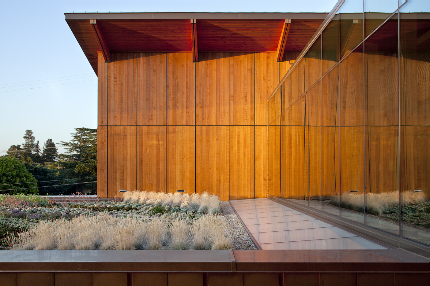 The David and Lucile Packard Foundation by EHDD Architizer