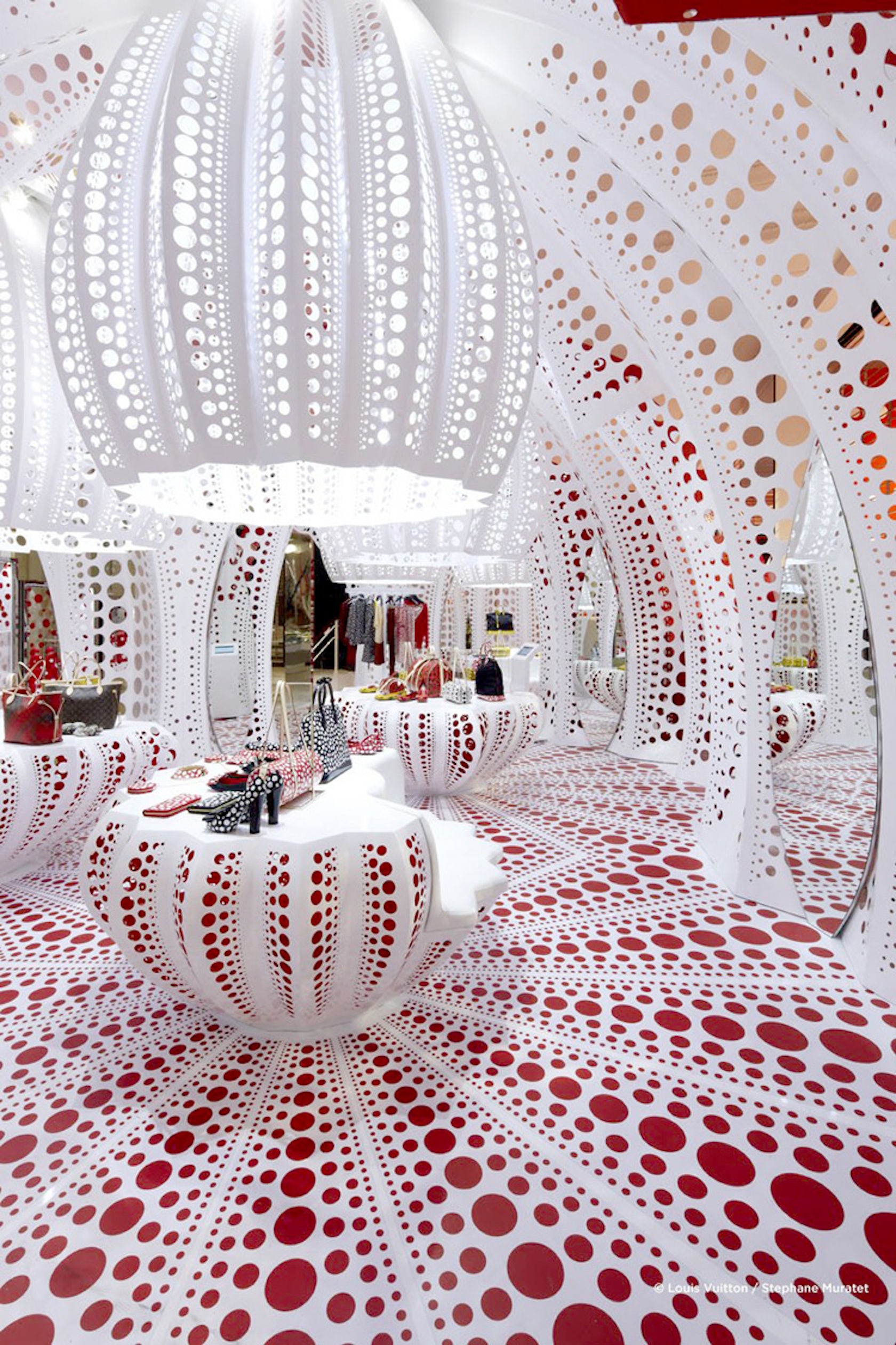 Louis Vuitton & Kusama concept store at Selfridges