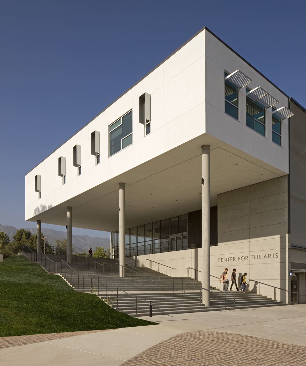 Chaffey College Center For The Arts - Architizer