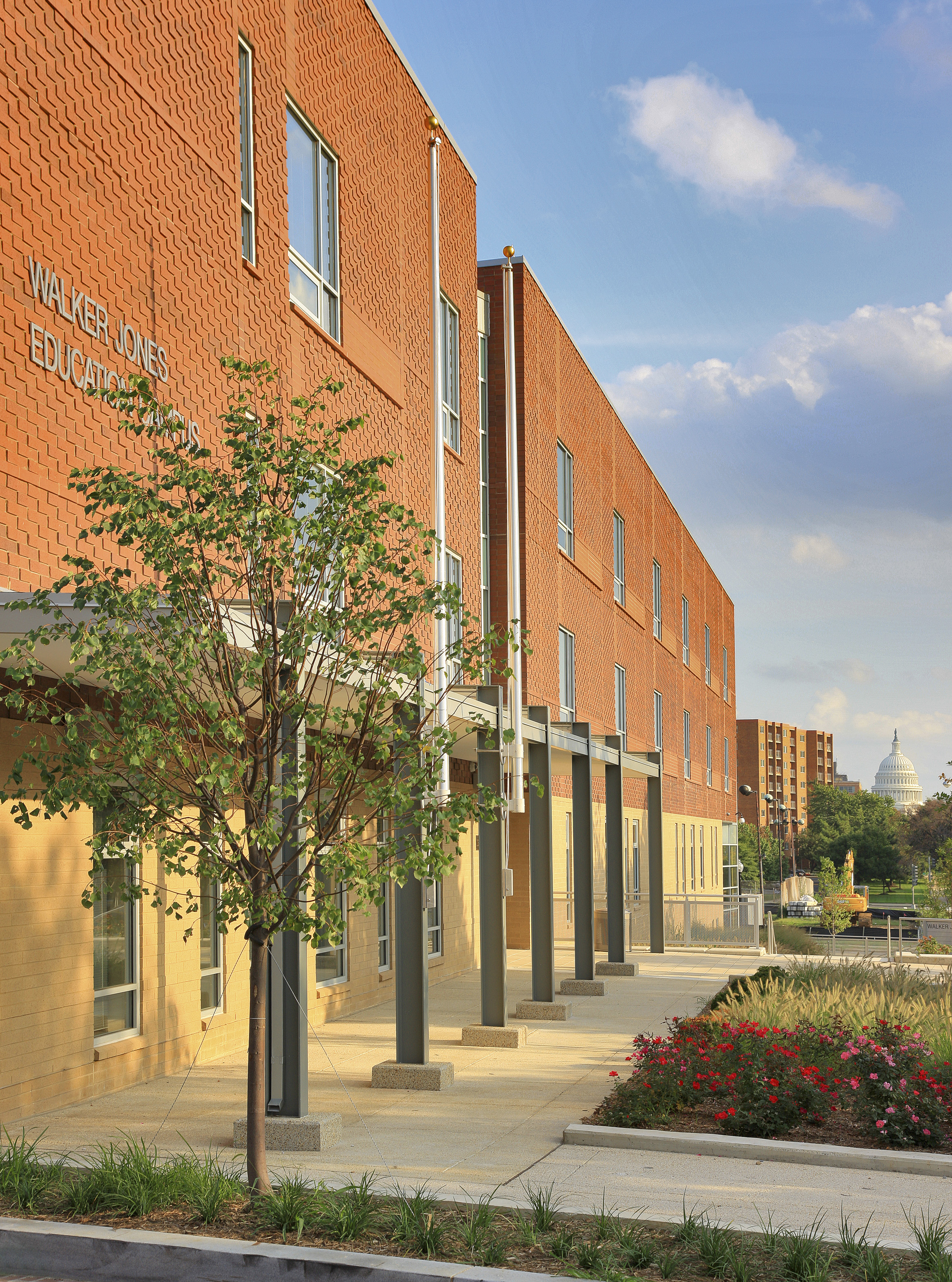 Walker Jones Education Center by Hord Coplan Macht Architizer