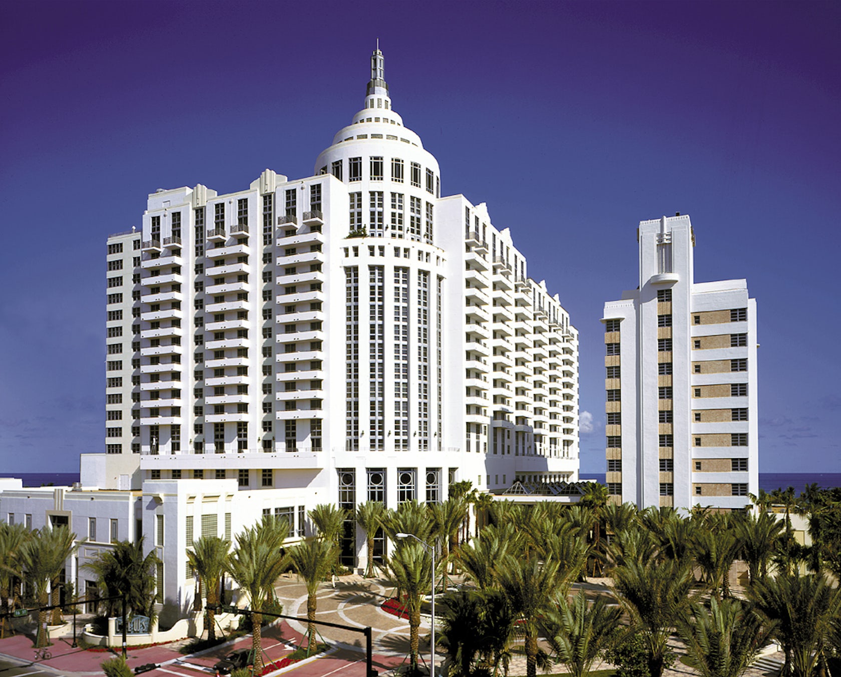 Loews Miami Beach Hotel by Nichols Brosch Wurst Wolfe & Associates