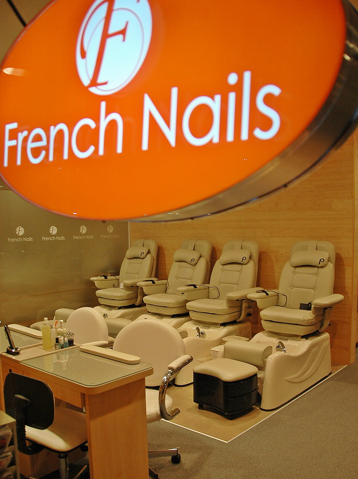 Idea 223983 French Nails by Metropolitan United Studio, PLLC in