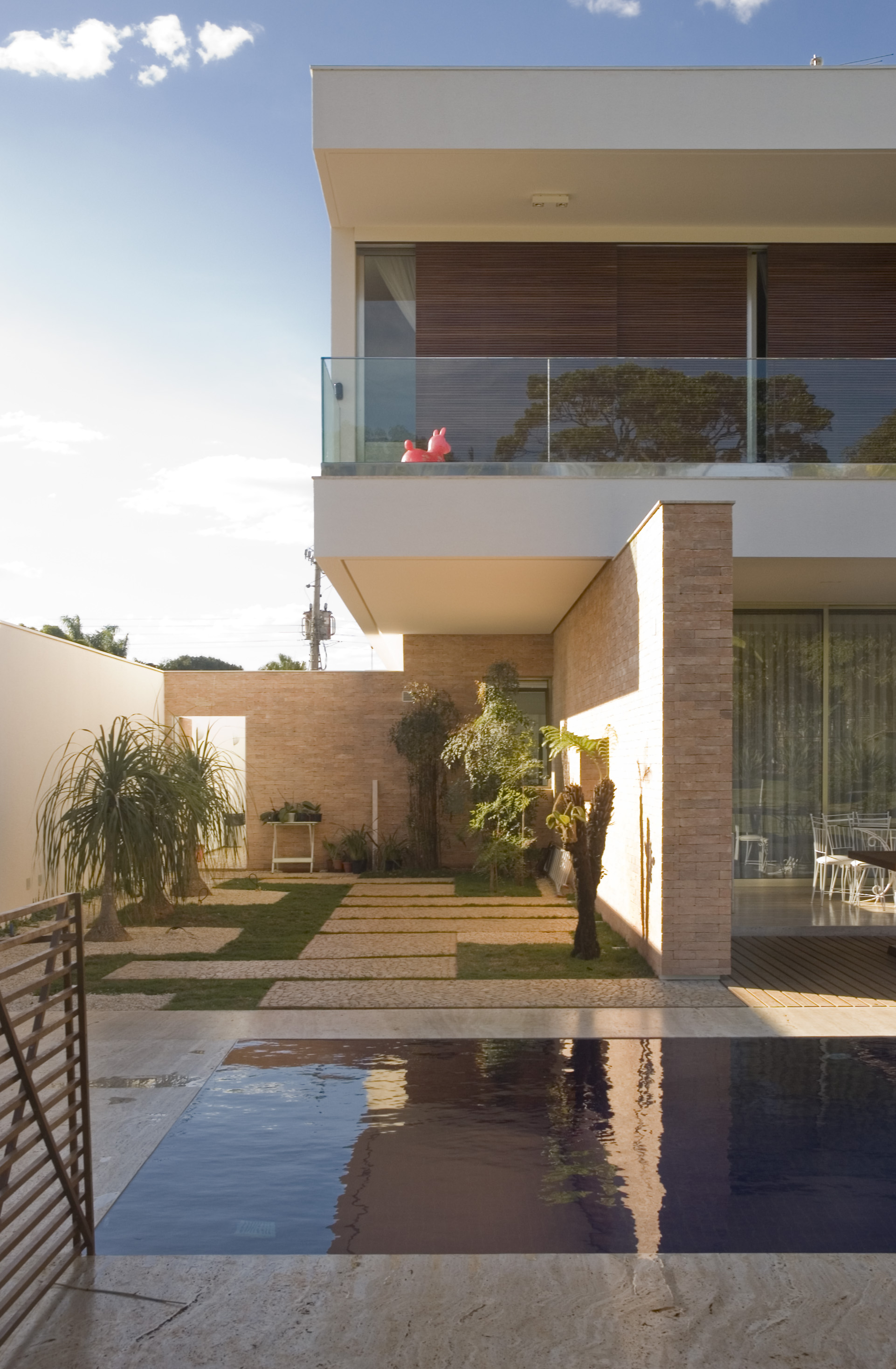 House in Brasilia by Ana Paula Barros Arquitetura Architizer