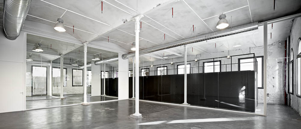 Expansion of Hangar Artistic Creation Centre on the Can Ricart site