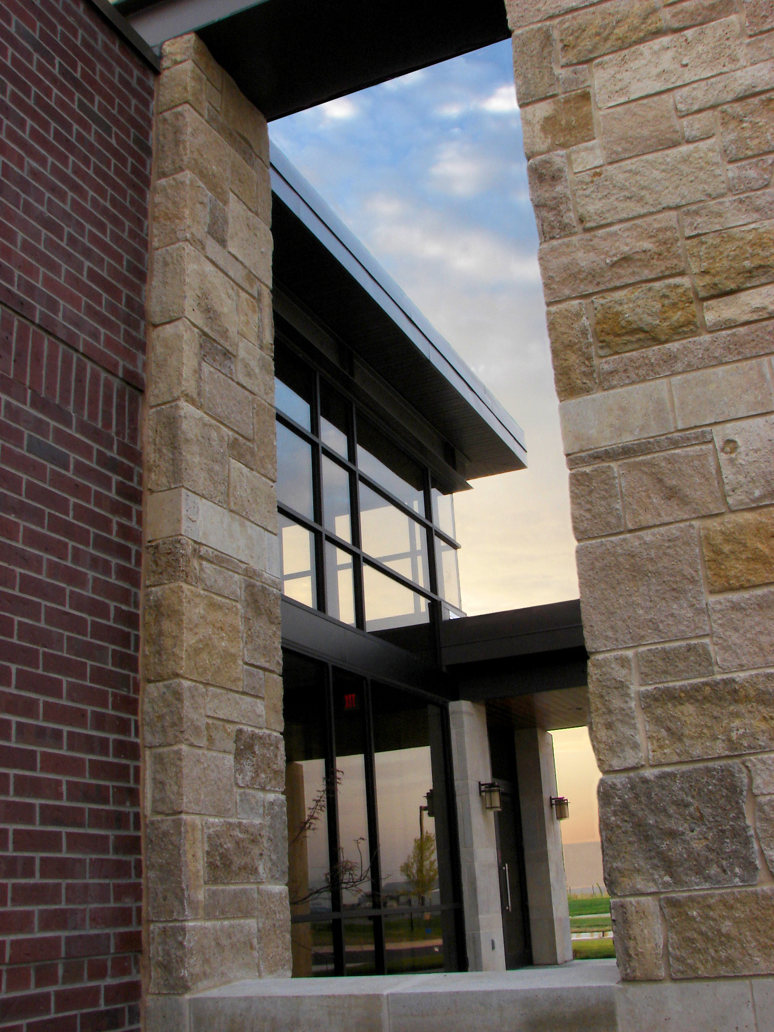 Halstead Bank Architizer