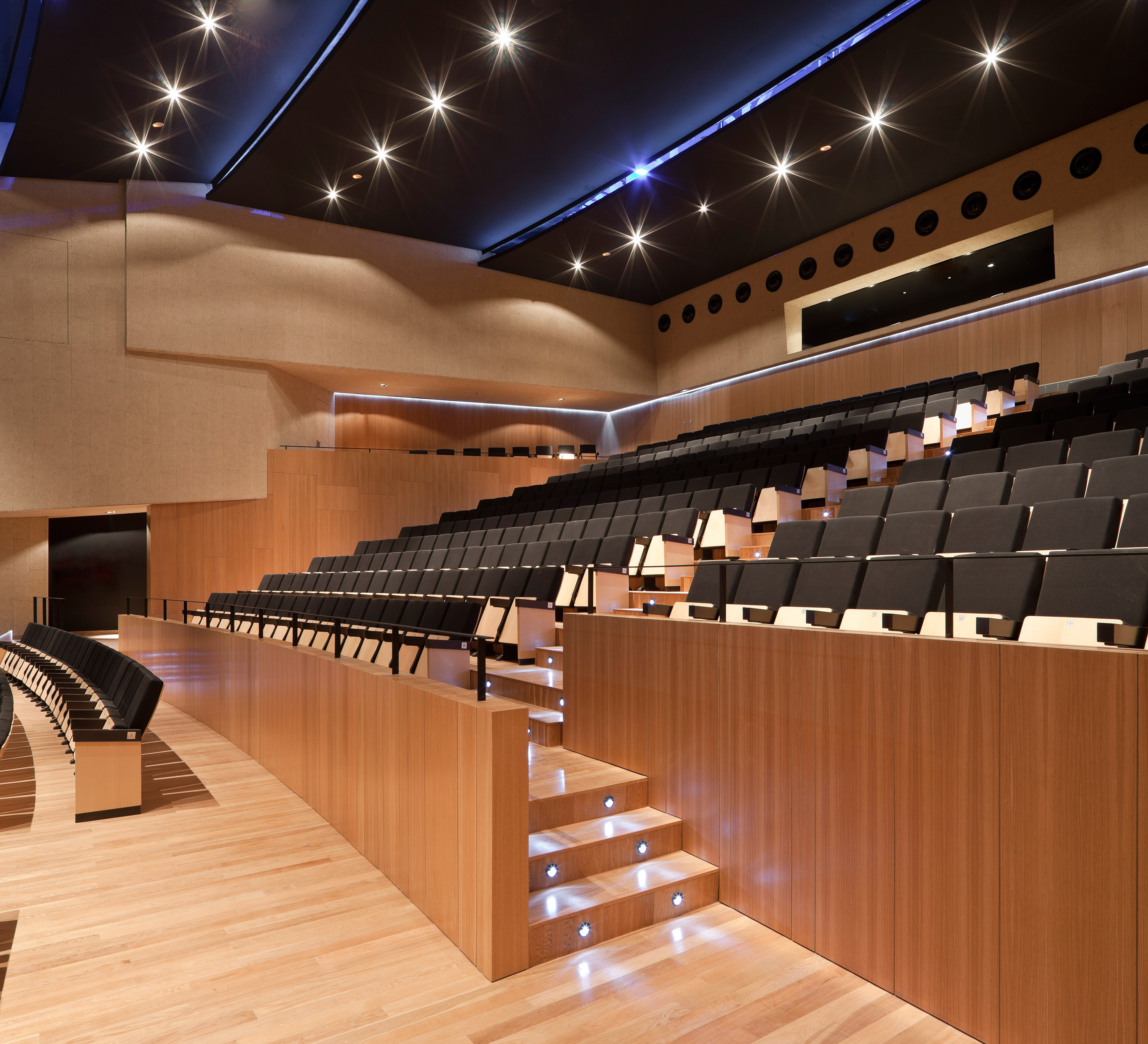 Almonte Theater by Donaire Arquitectos - Architizer