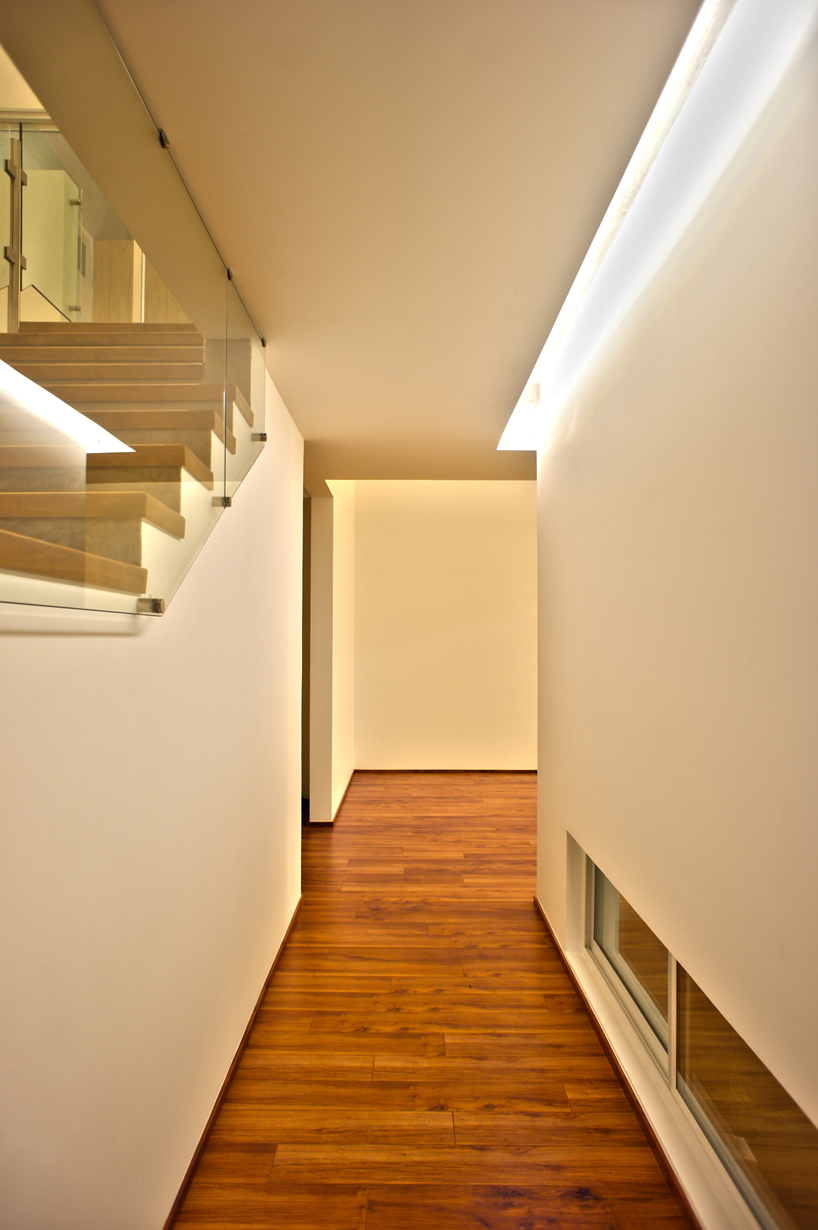 HDJ86 House by T38studio - Architizer