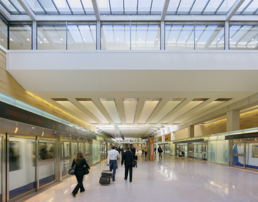 Washington Dulles International Airport Main Terminal Automated