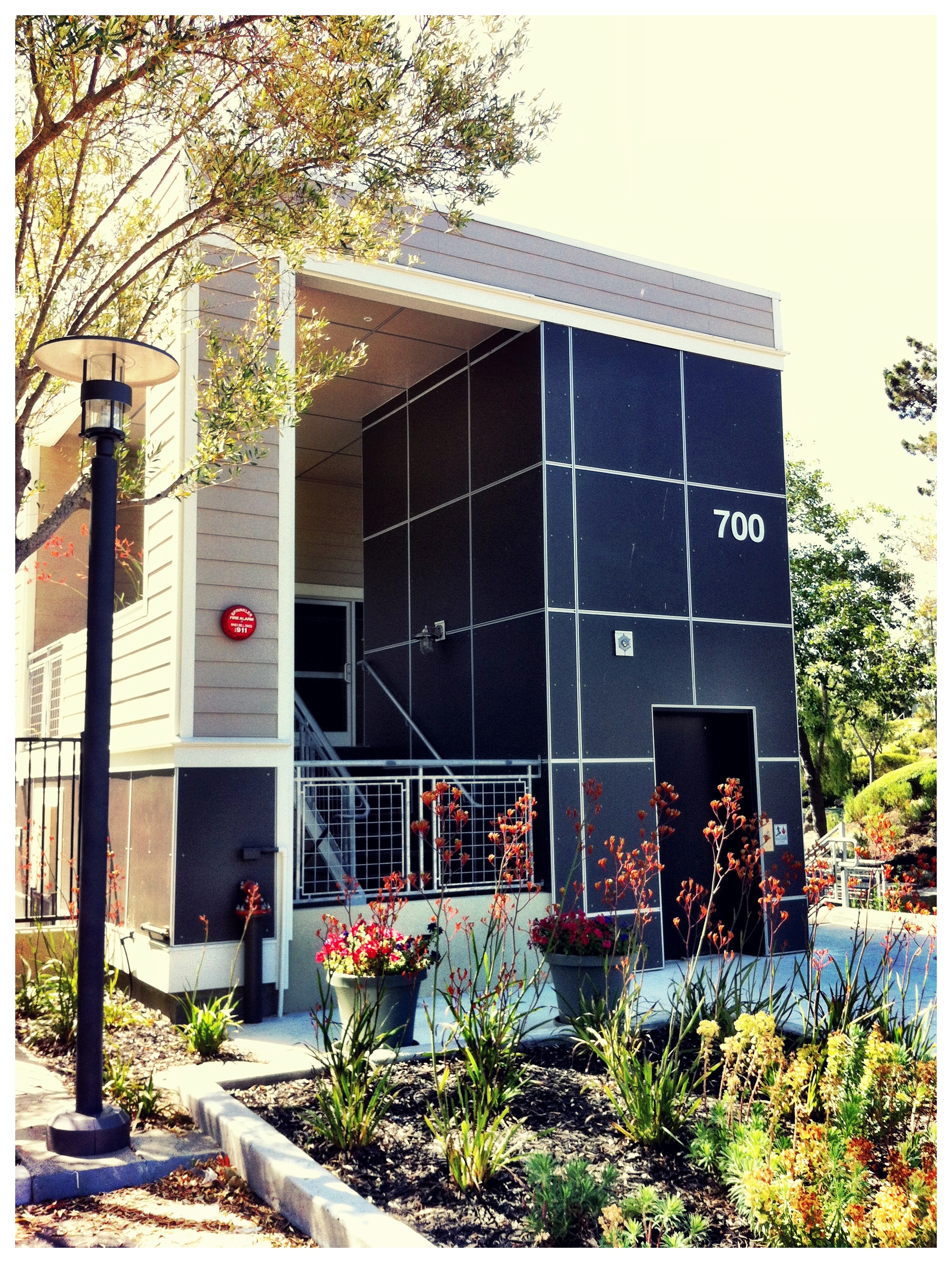 Larkspur Shores Leasing Office Architizer