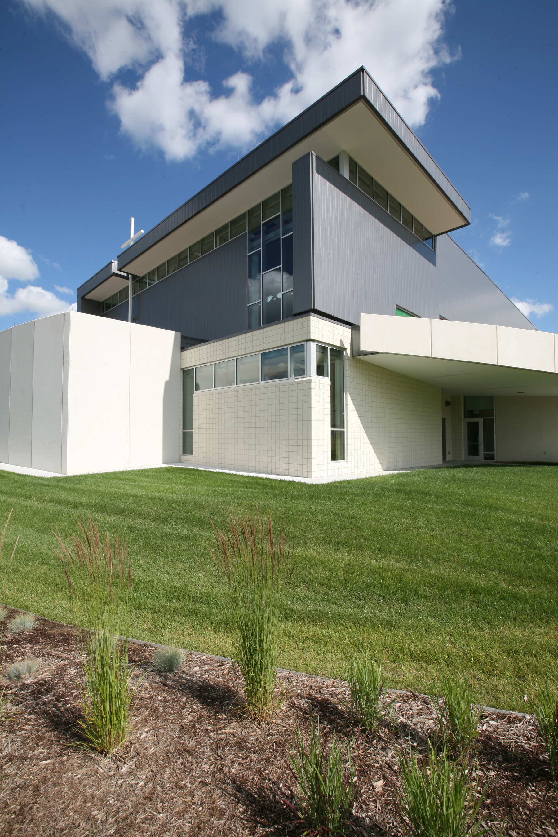 The Salvation Army Ray And Joan Kroc Community Center - Architizer