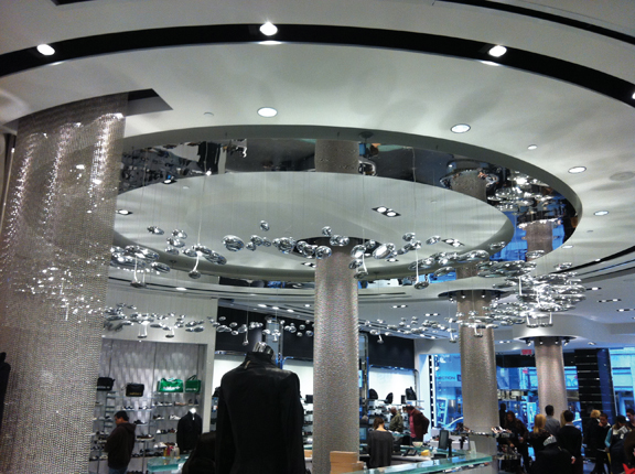 MERCURY Custom Installation Browns Shoes Store, Montréal