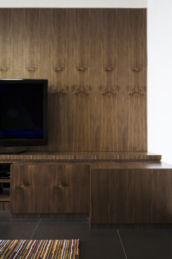 Redhill Apartment by Studio SKLIM Architizer