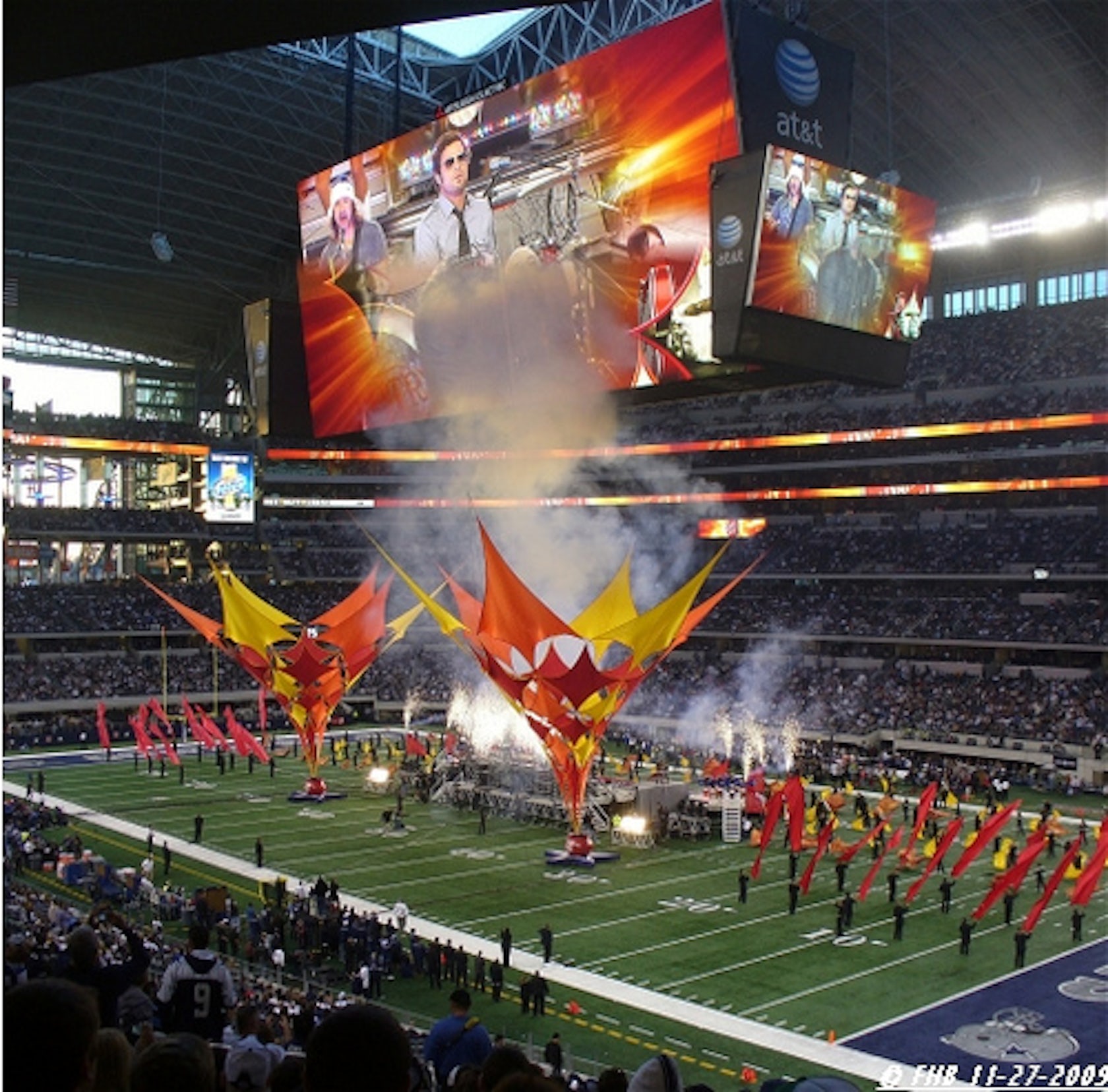 Dallas Cowboys Thanksgiving Halftime Show 2009 Architizer