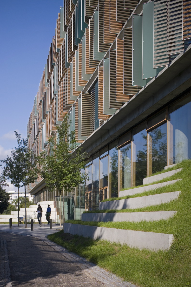 COPENHAGEN BUSINESS SCHOOL 