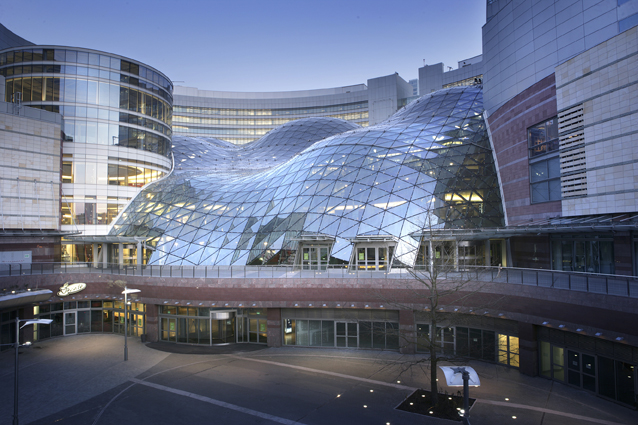 Zlote Tarasy Architizer