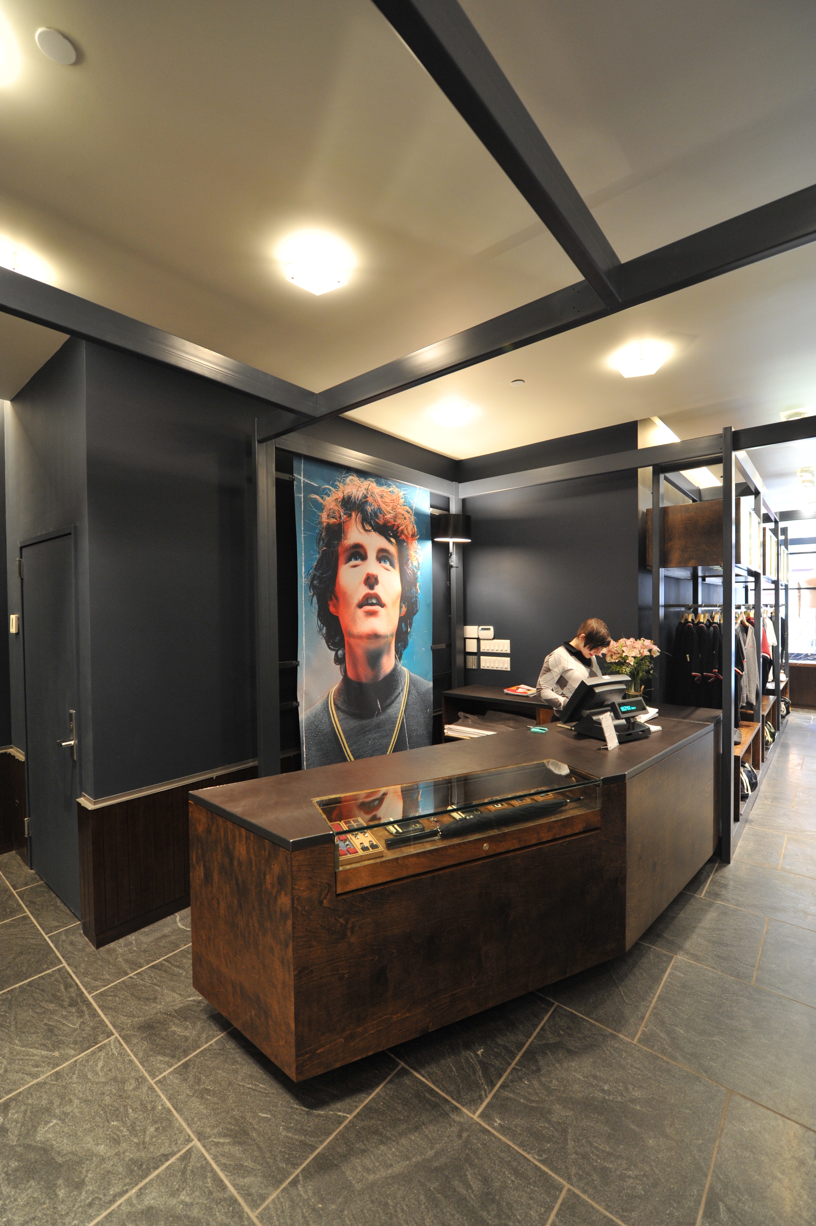 fred perry boutique by formactiv architecture.design.technology p.c. Architizer