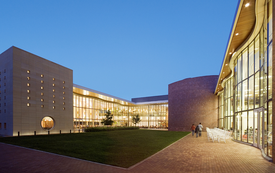Grinnell College Campus Center (Lighting Design) by Pelli Clarke Pelli