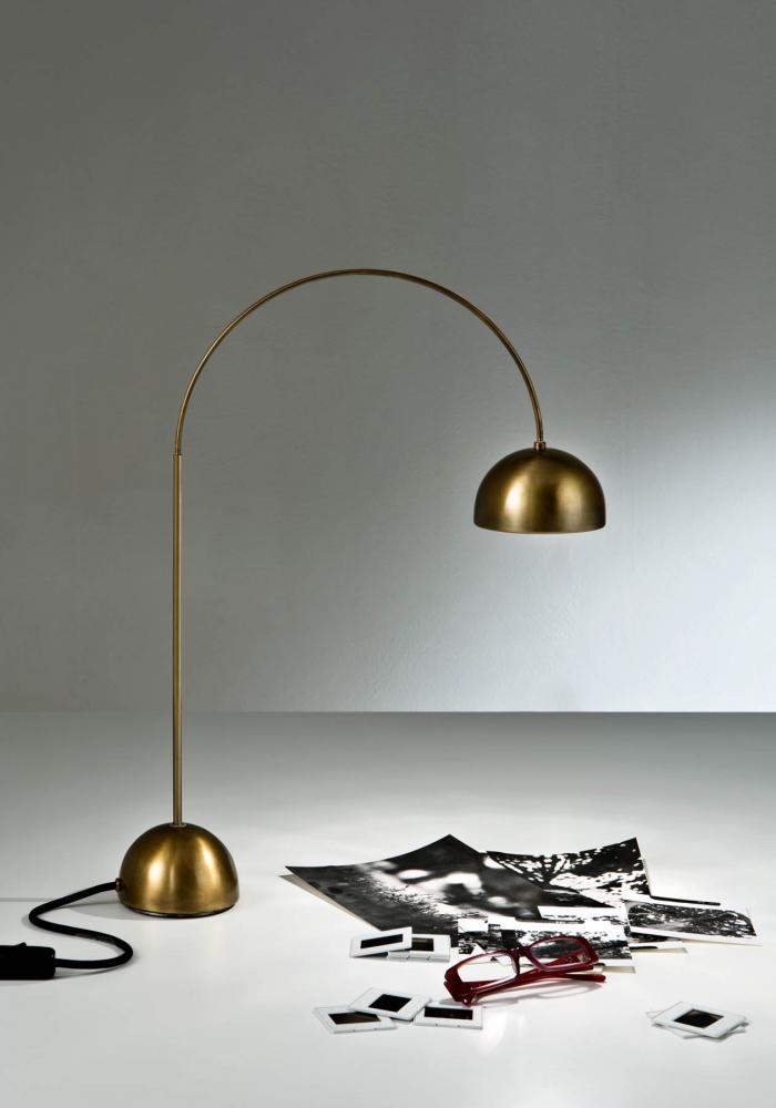 Satellite CG 45 | Table Lamp