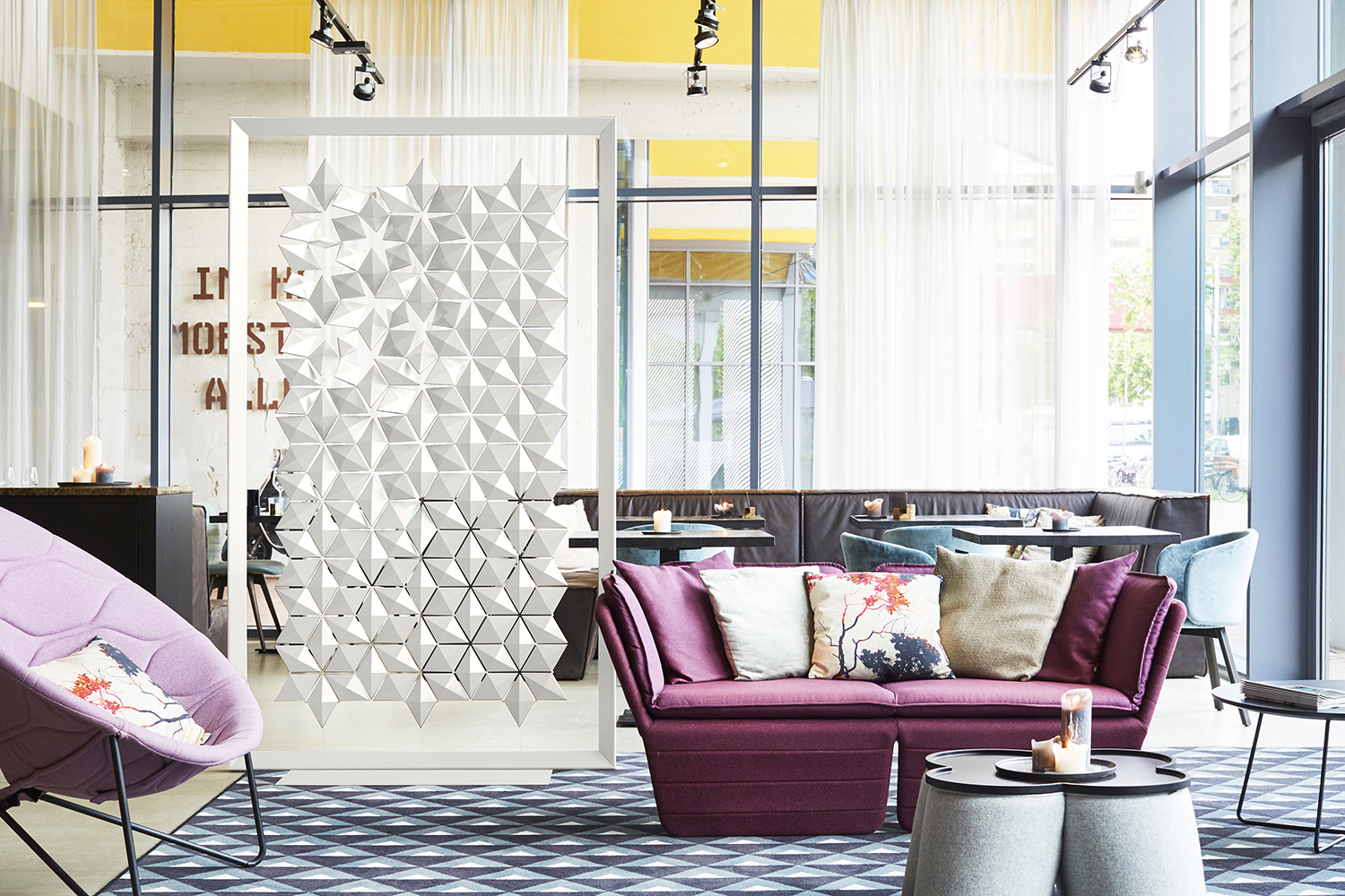 Facet, Freestanding Divider - White