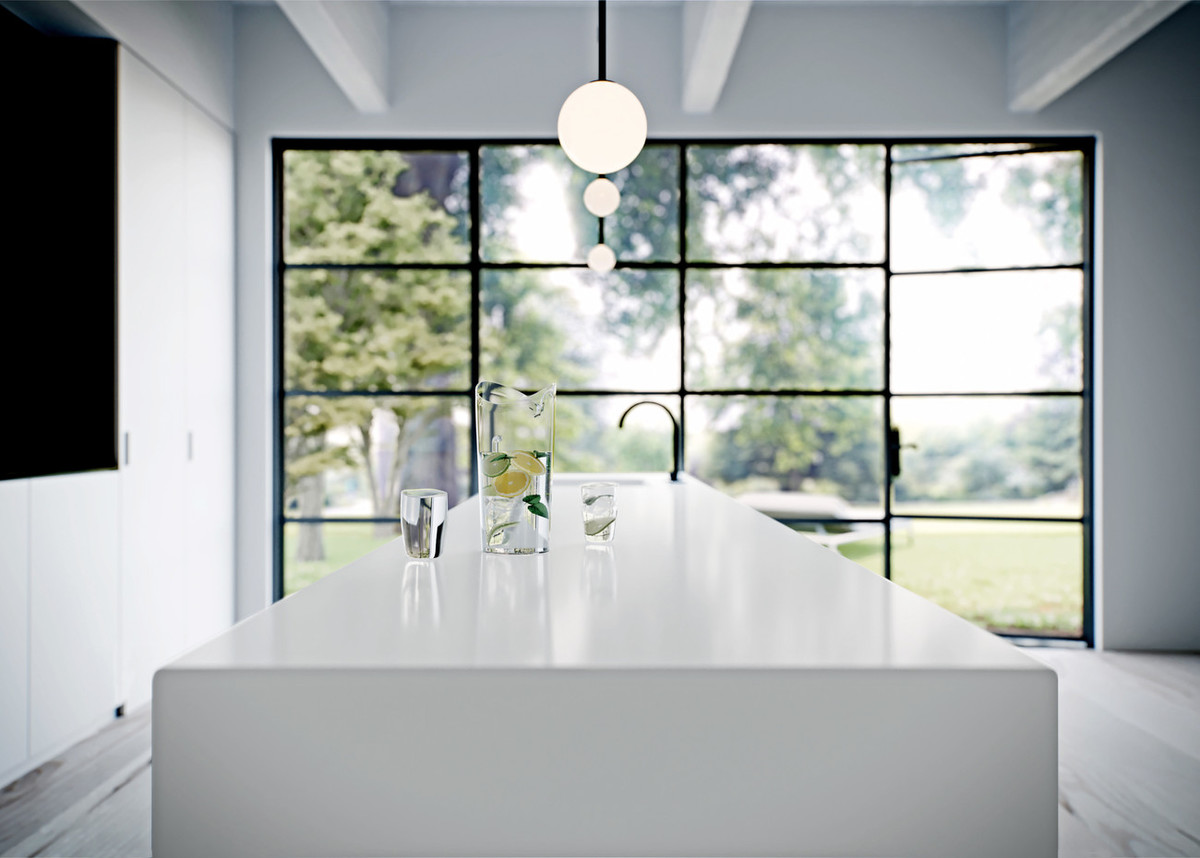 1111 Vivid White