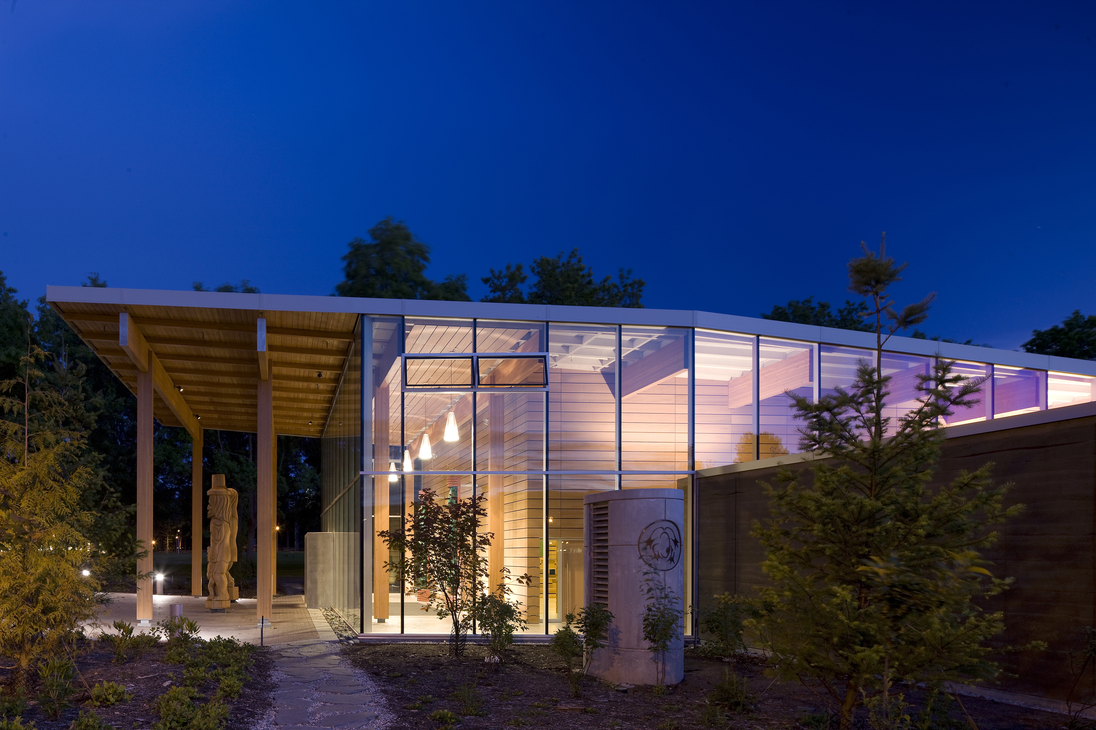 People houses. Архитектура Канады светская. The native Architects.