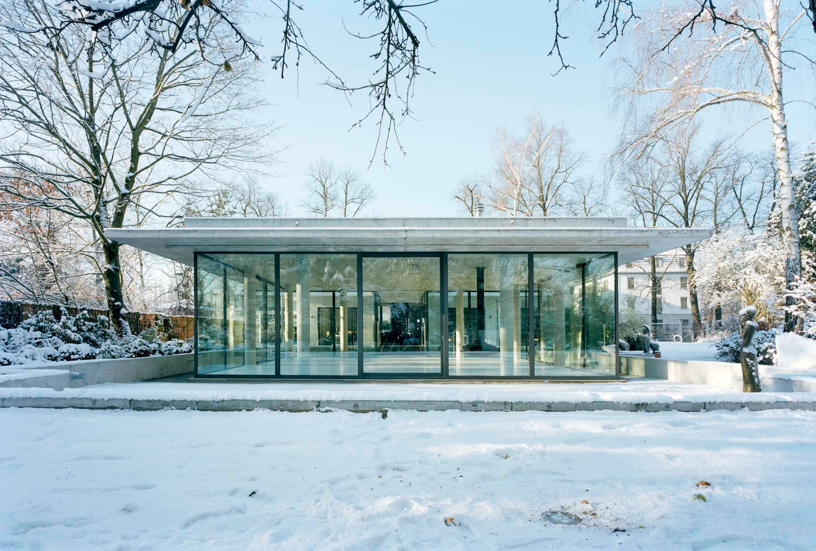 Less Is Still More: The Legacy of Ludwig Mies van der Rohe in 8  Contemporary Houses - Architizer Journal