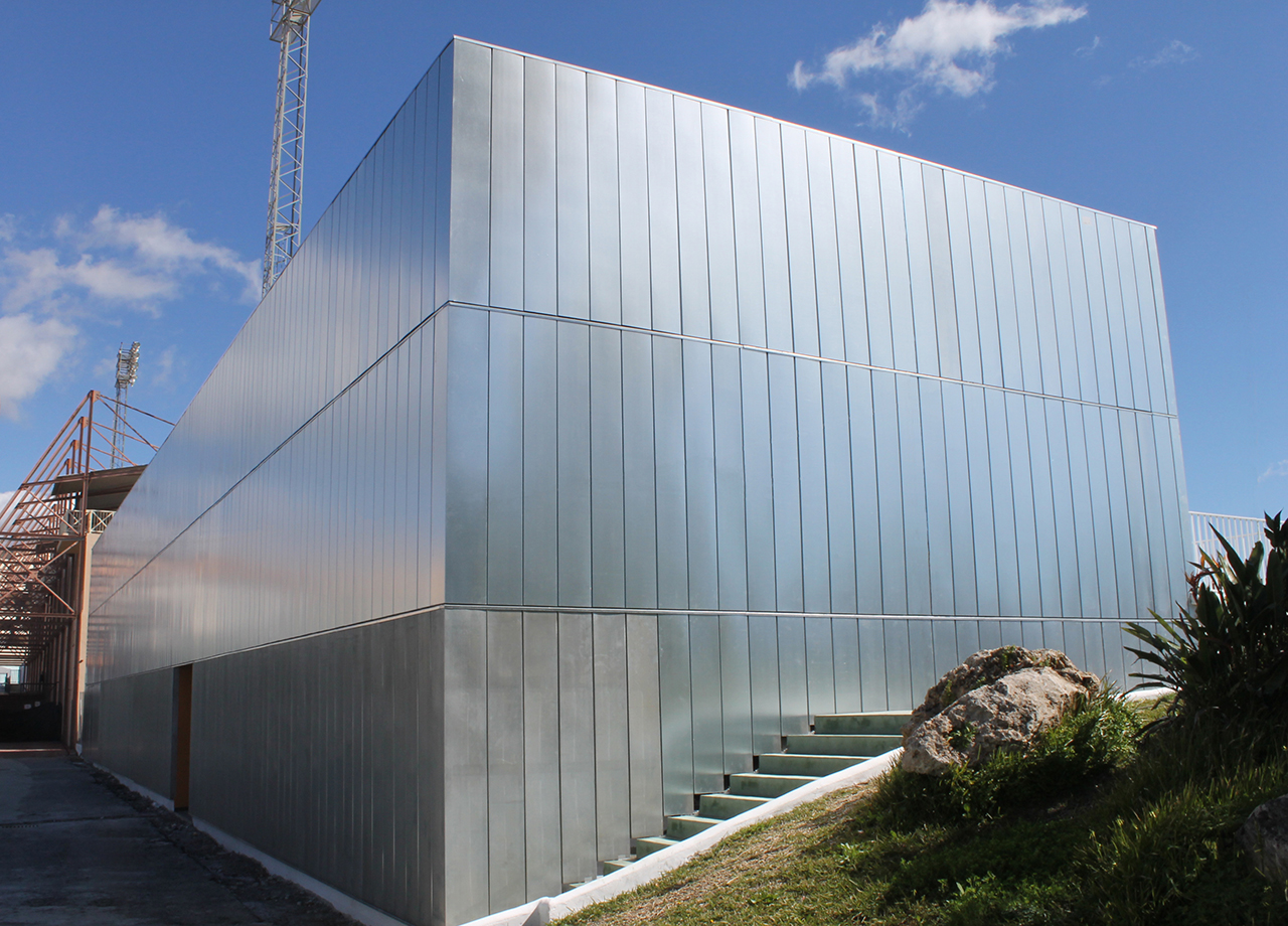 Multifunctional Building in Municipal Sports Facilities by GANA ...