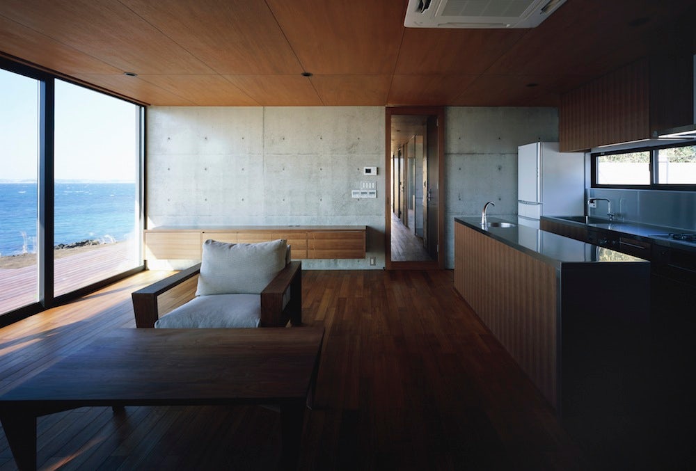 © Apollo Architects and Associates