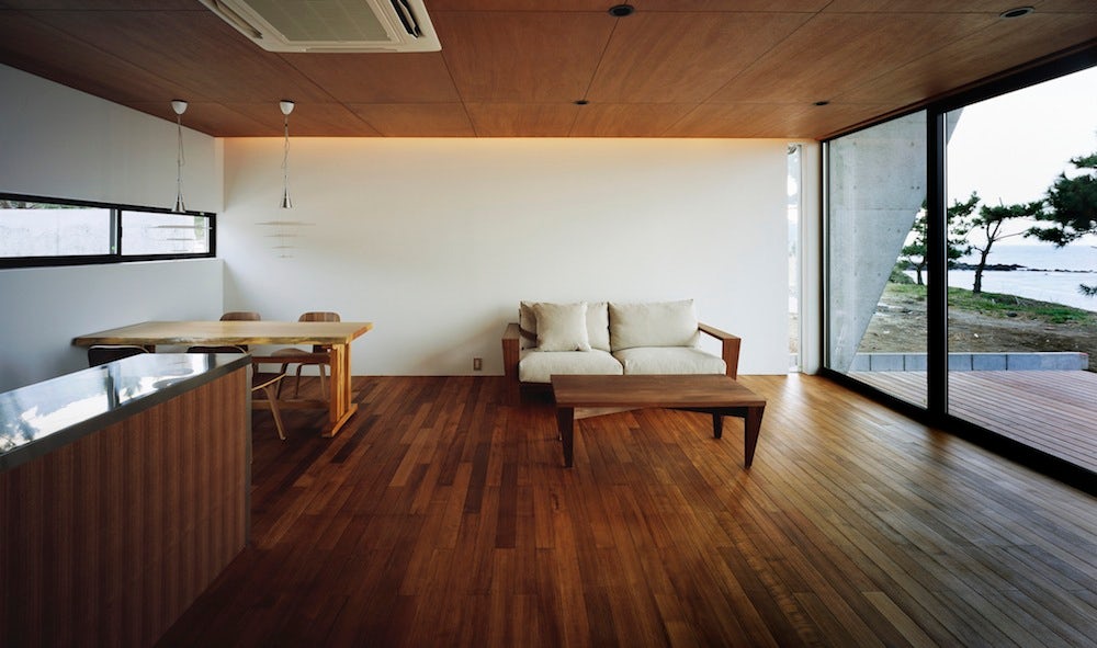 © Apollo Architects and Associates