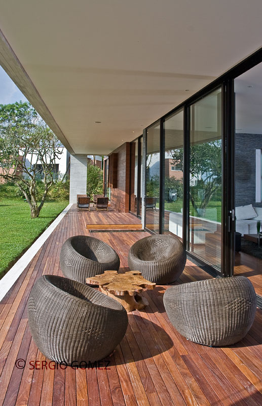 RV HOUSE by Alejandro Restrepo Montoya Arquitectura - Architizer