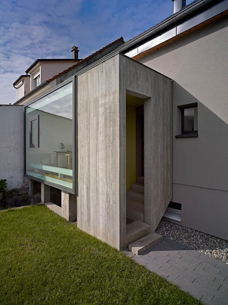 Architectural Details: 7 Modern Adaptations of the Bay Window ...