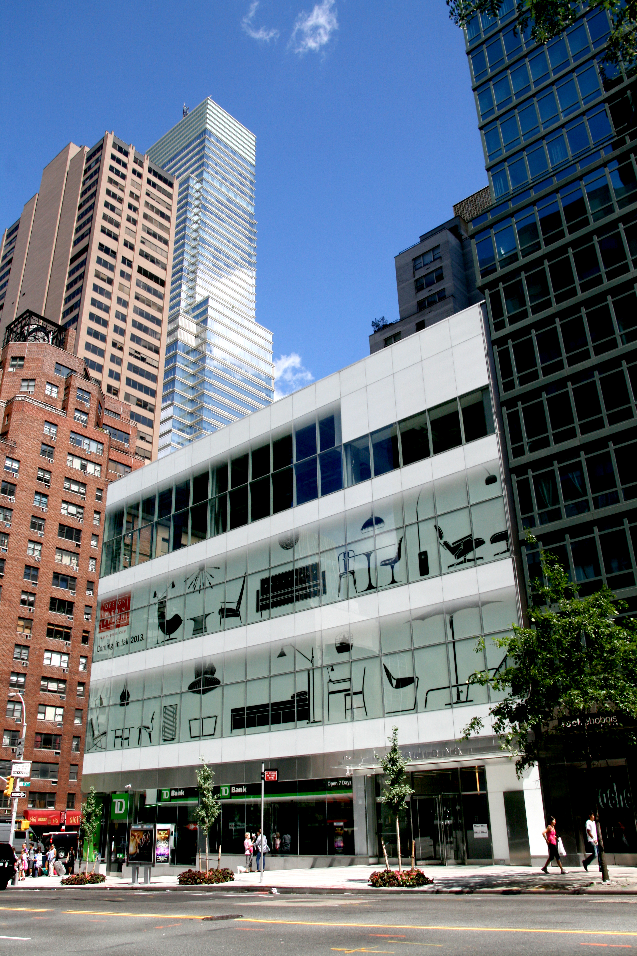 Manufacturers & Builders Building (M&B Building) by TPG Architecture ...